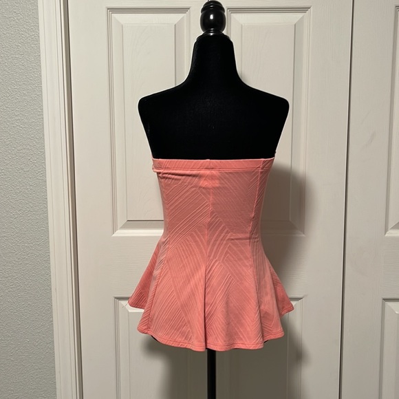 ModCloth | Strawberry Ice Top - Picture 2 of 9